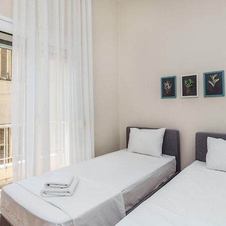 C.4 Red Rose #Colony_Central_Apartment Tesalonika Bagian luar foto