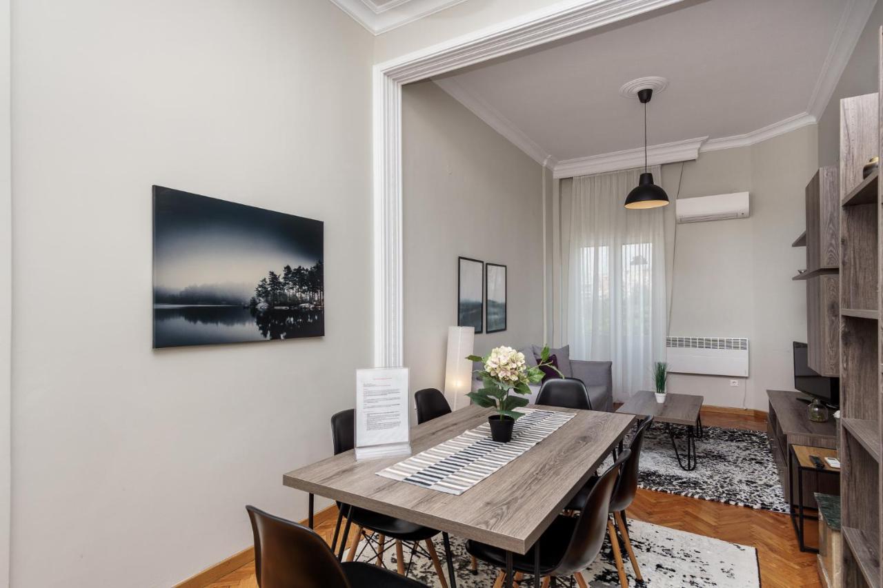 C.4 Red Rose #Colony_Central_Apartment Tesalonika Bagian luar foto