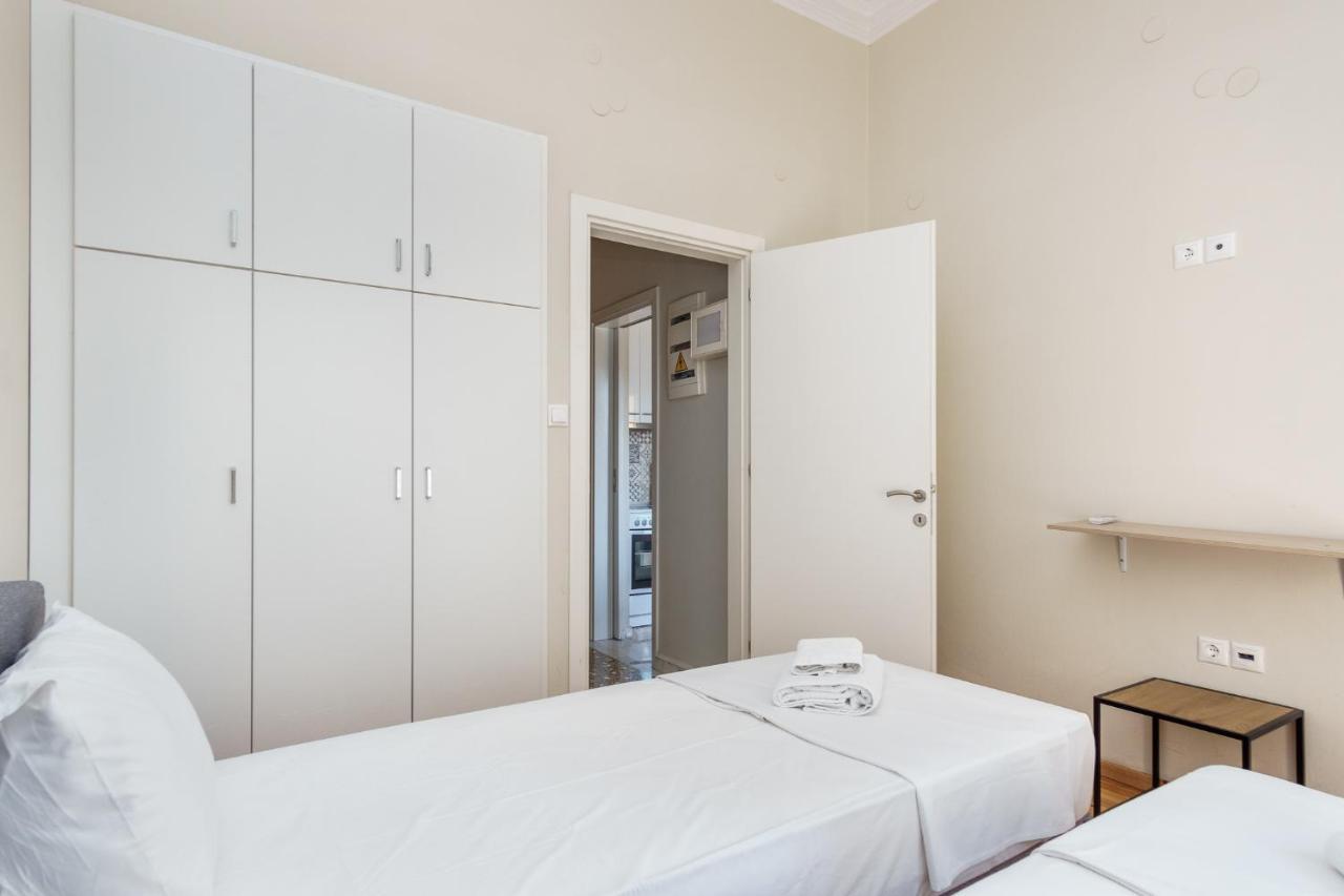 C.4 Red Rose #Colony_Central_Apartment Tesalonika Bagian luar foto